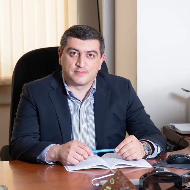 Arman Ara Babloyan