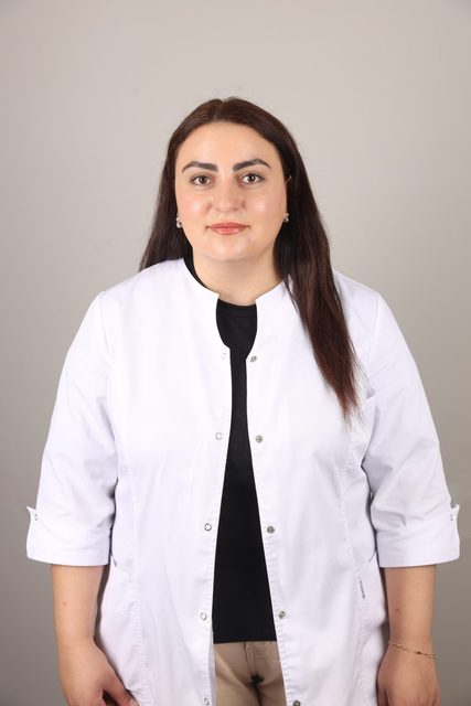 Մերի Պետրոսյան